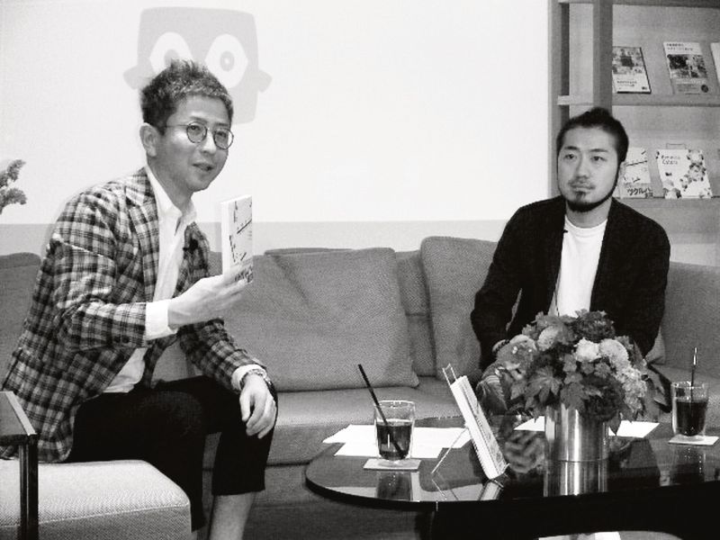 小村代表(左)と、中村CCOが白熱の議論