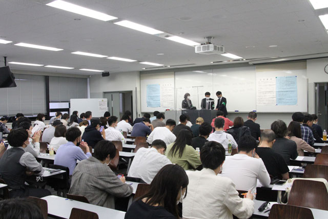 22年度宅建試験 合格点は36点 合格率は17.0%、5問免除者とほぼ同じに