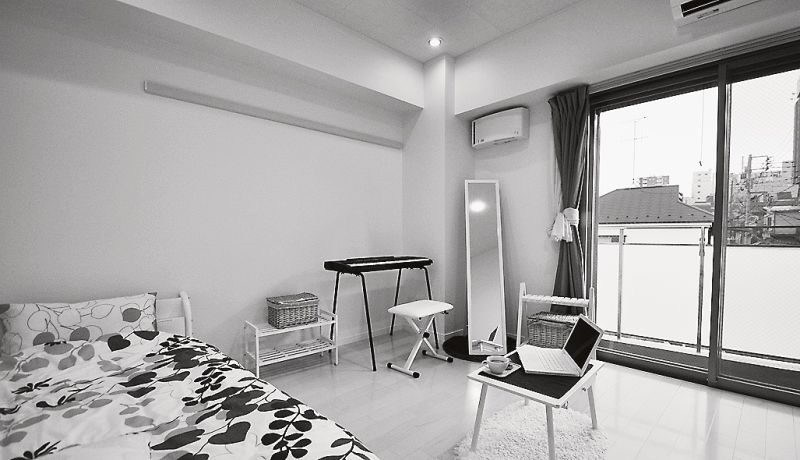 マンション室内。入居者は自由に演奏が楽しめる