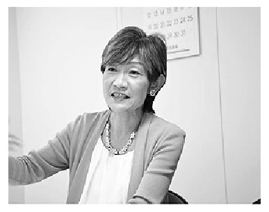 響城れい氏