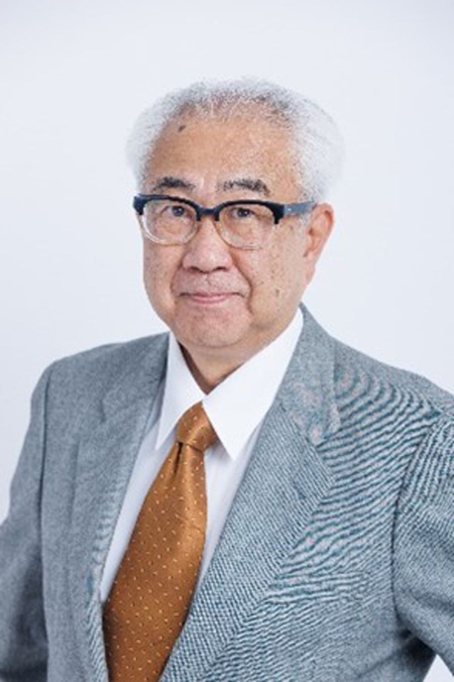 服部順一氏