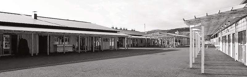 さんさん商店街