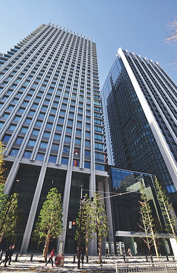 「大手町連鎖型都市再生プロジェクト」として10月に完成した大手町フィナンシャルシティ