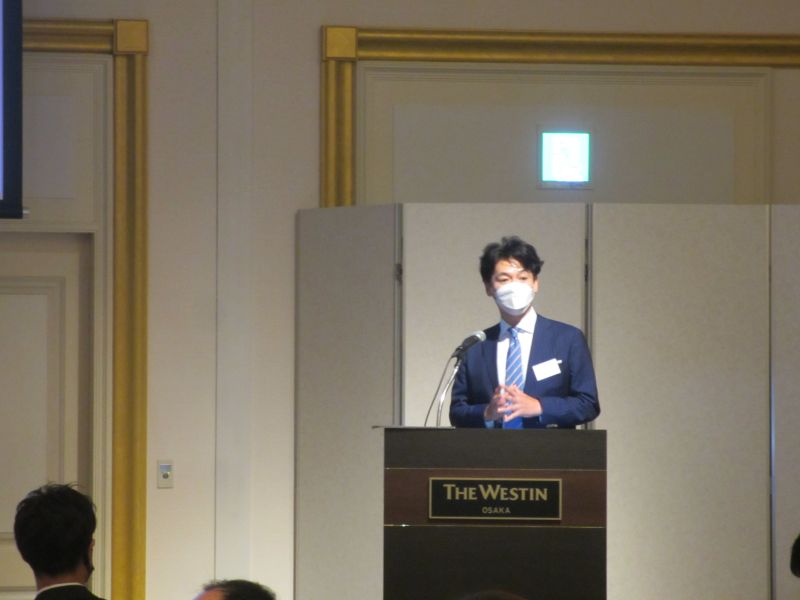 講演する加藤所長