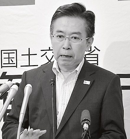 会見する田端長官