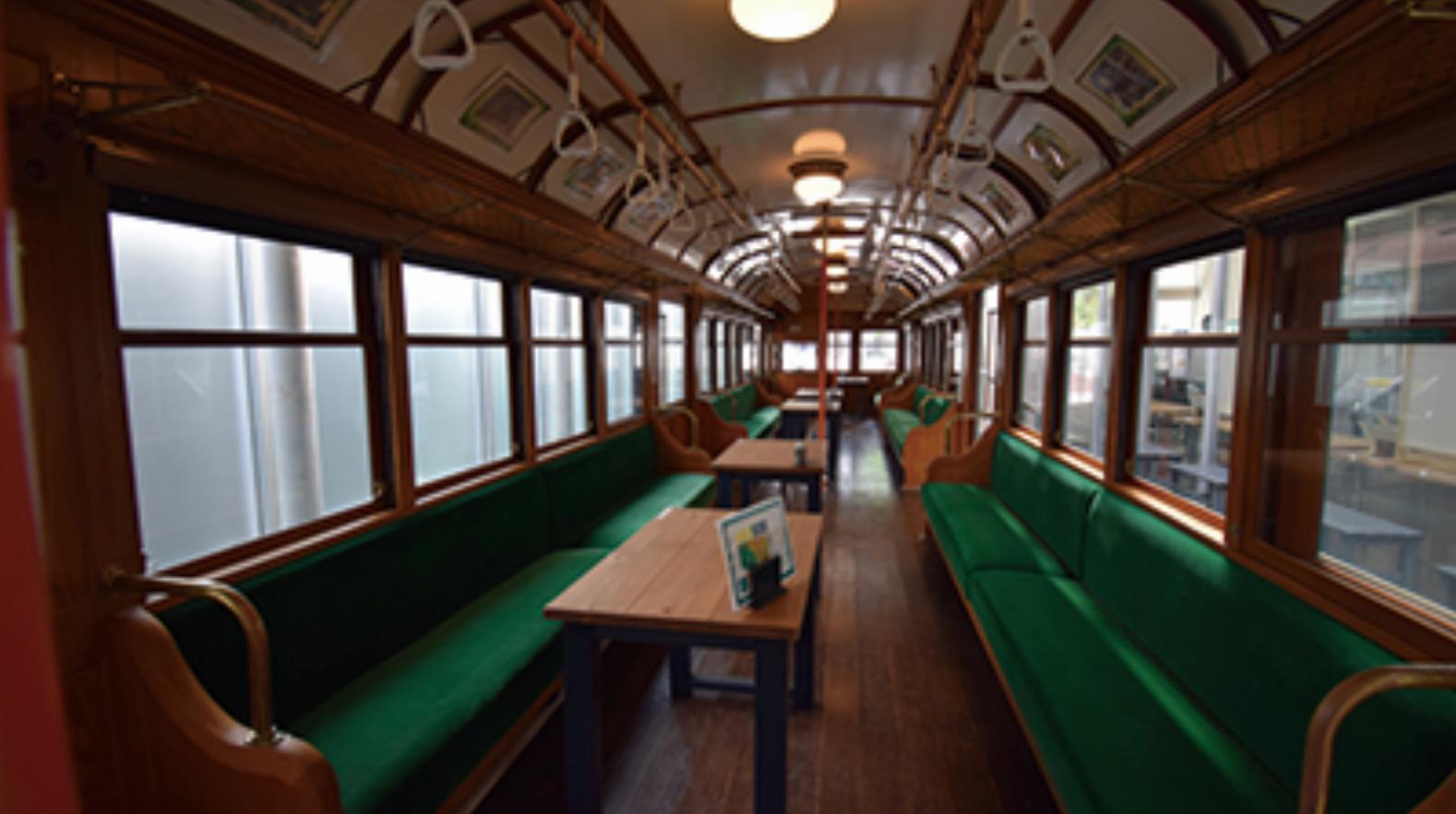 「電車とバスの博物館B棟」をシェアオフィス化。電車の車両内で仕事ができる