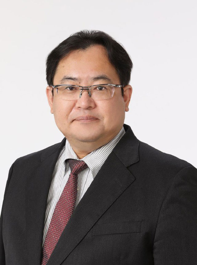 三浦桂介氏