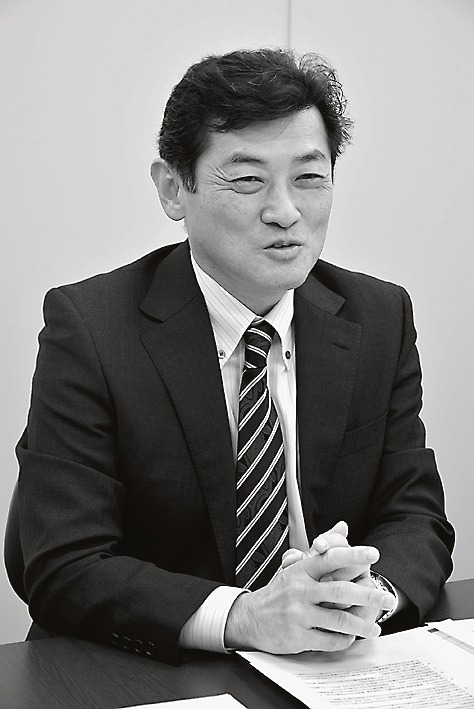 鶴森康史社長