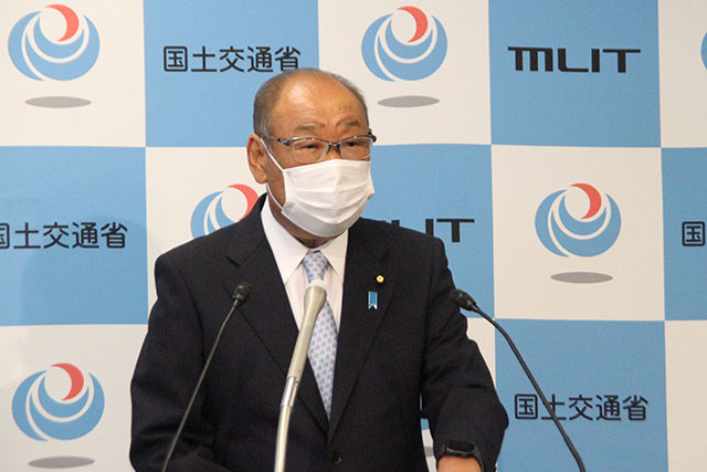 豊田俊郎氏