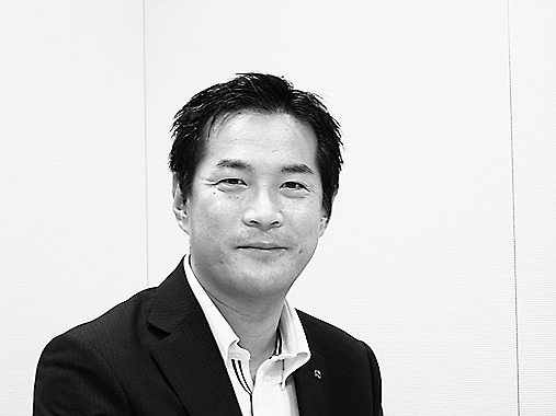 日土地・冨岡丈二課長