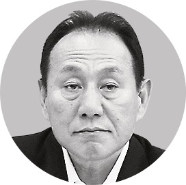 芳井敬一氏