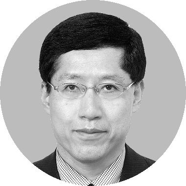 宮城大学事業構想学部教授 田辺信之