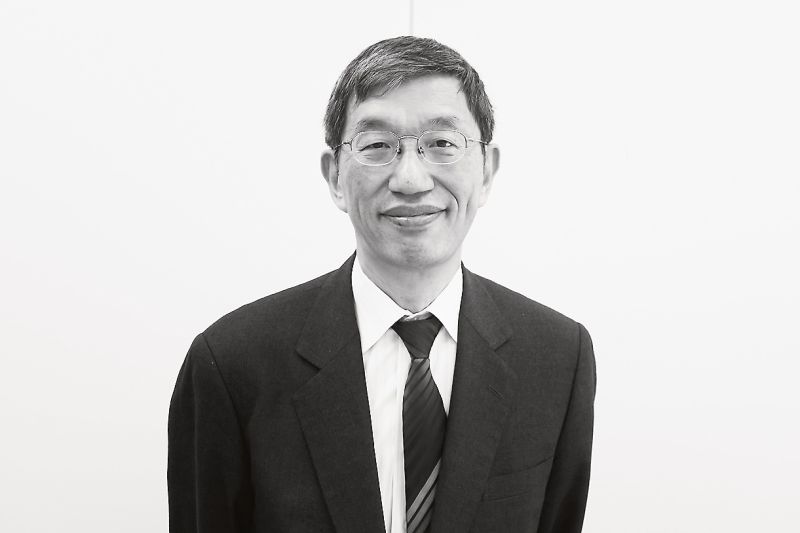 日原洋文さん