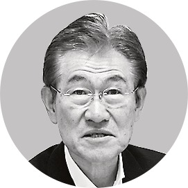 市川俊英氏