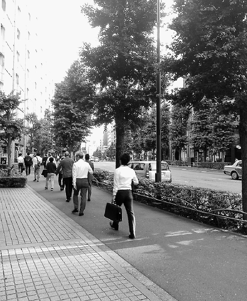 ビジネス街の通勤風景も変化していくのか