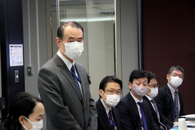 「空き家対策の第2ステージへ向けた施策を展開していきたい」とあいさつした塩見住宅局長
