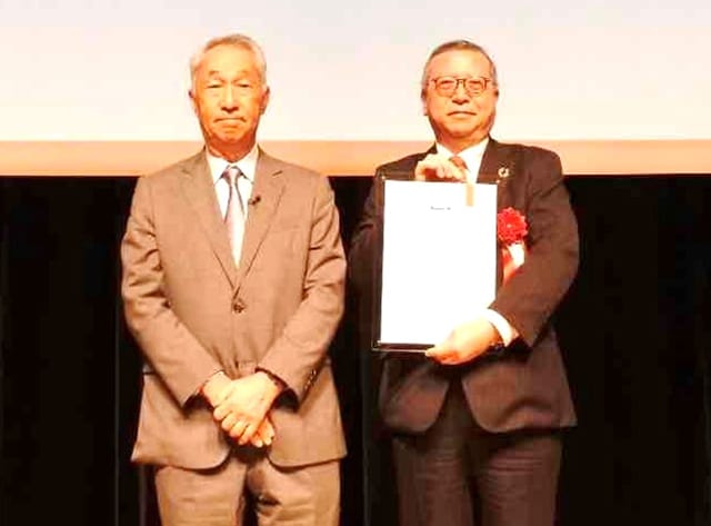 「UDCAアワード」2分野受賞 「リ・バース60」パンフ等に評価 住金機構