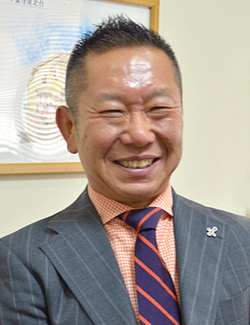 岩本敬社長