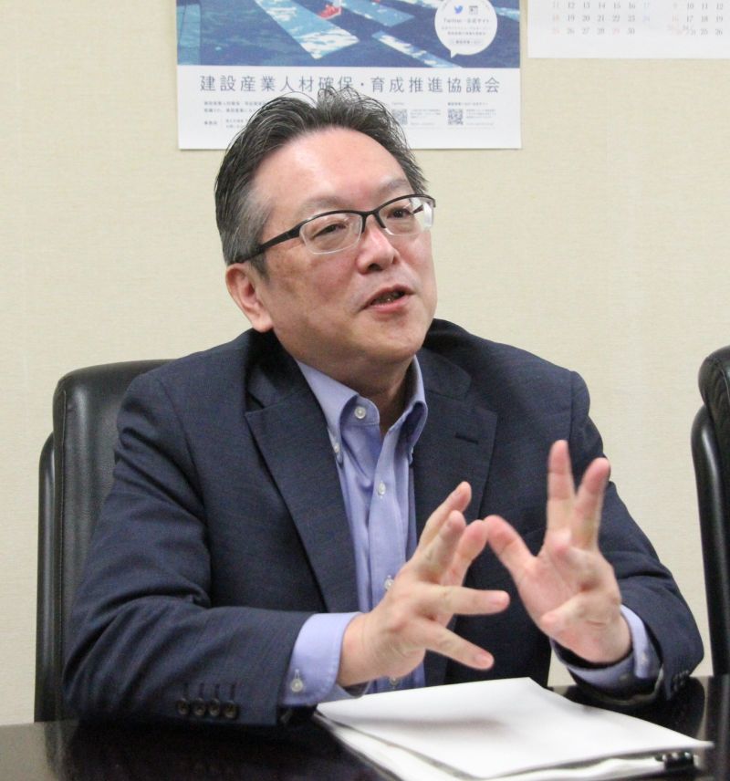 長橋和久氏