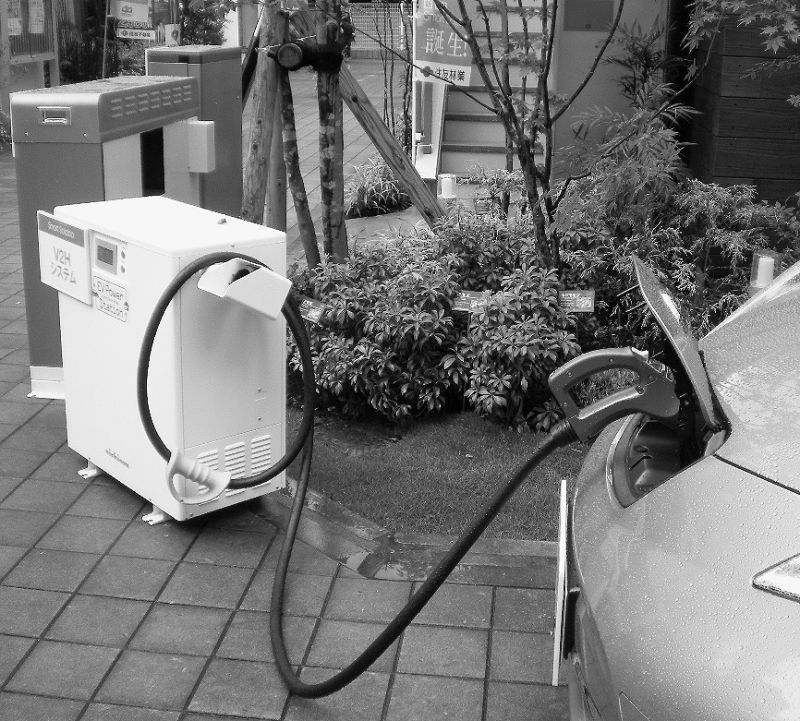 電気自動車の蓄電池もスマートハウスの重要機器