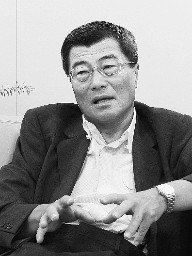 三菱地所レジ・小野社長
